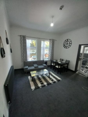 Modern 2 bedroom luxury apartment